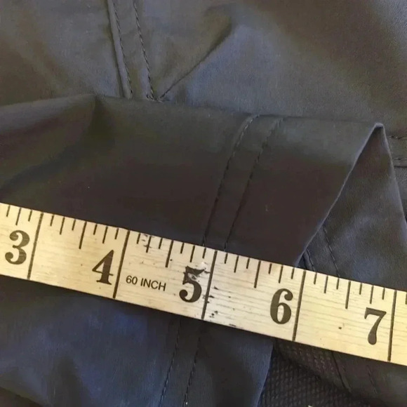 wms navy blue COLUMBIA Omni shield Shorts sz 12 advanced repellency - Picture 8 of 8